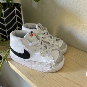 BOYS TODDLER - NIKE BLAZER MID ‘77
